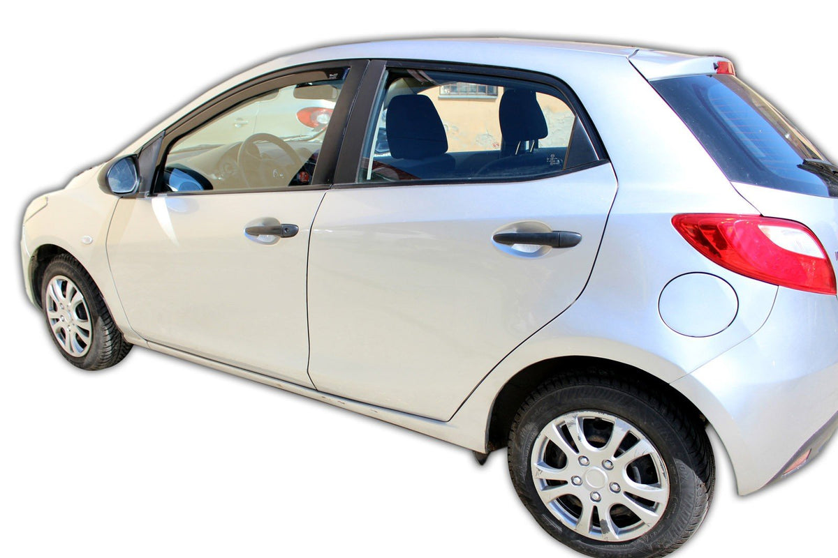 Vindavviser Mazda 2 (2007-2014) – PMMA Plexi - detaljer