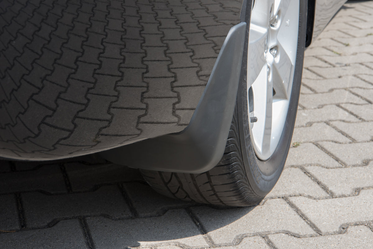 Ven-Tuning skvettlapp til Honda CIVIC VIII – svart ABS