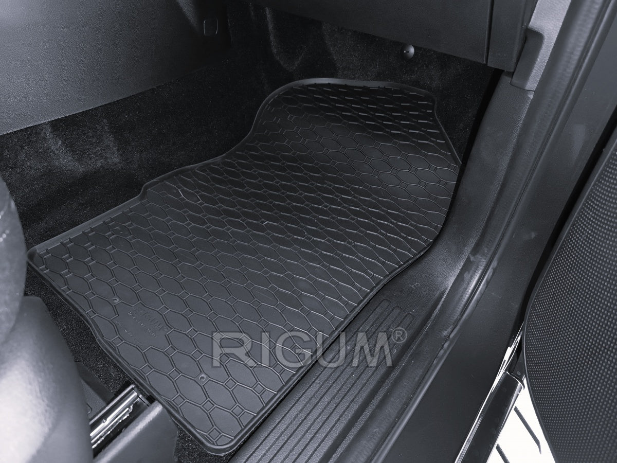 Rigum gulvmatter til Vw Amarok II – antiskli og olje-/bensinbestandige