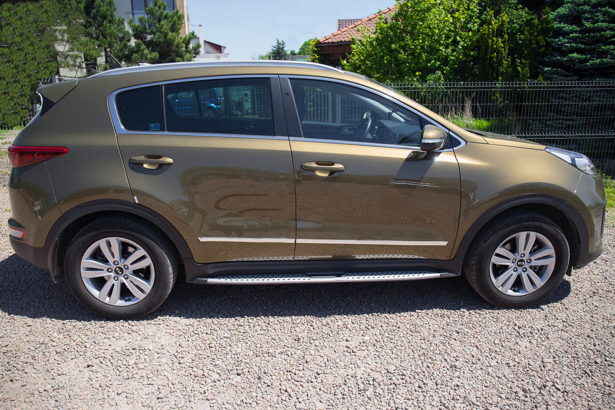Stigtrinn Kia Sportage Ventshield (2016-) - nærbilde