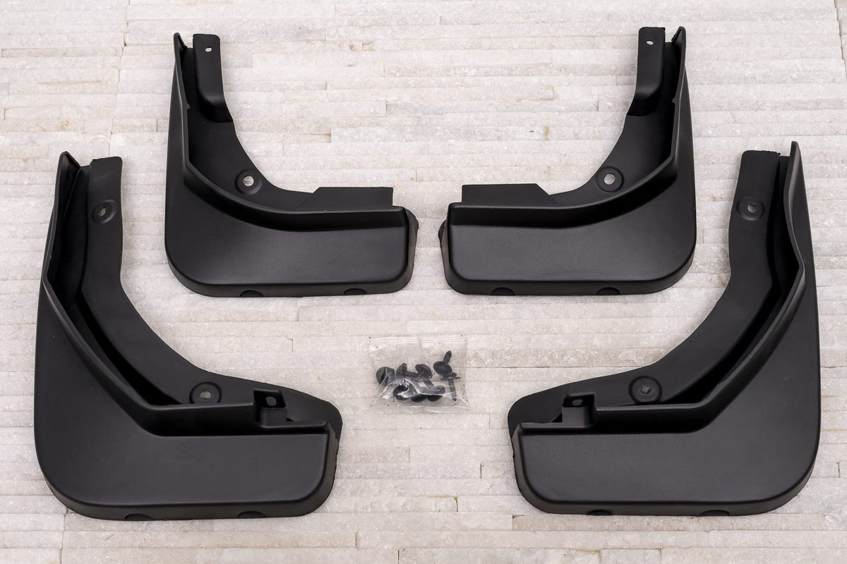 Ven-Tuning skvettlapp til Mercedes E (W213) AMG / Black - sett 4 stk. – enkel montering