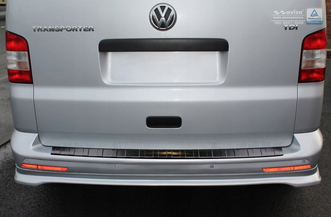 Avisa bakfangerbeskytter til Vw T5 / T6 – perfekt passform i rustfritt stål