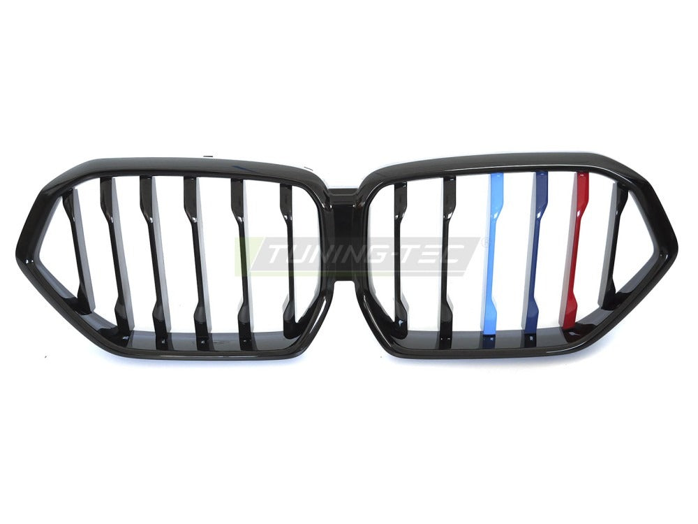 Detaljbilde av Grill X6 G06 19-23 blank sort/trefarget med lamellstruktur og BMW-nyrer.