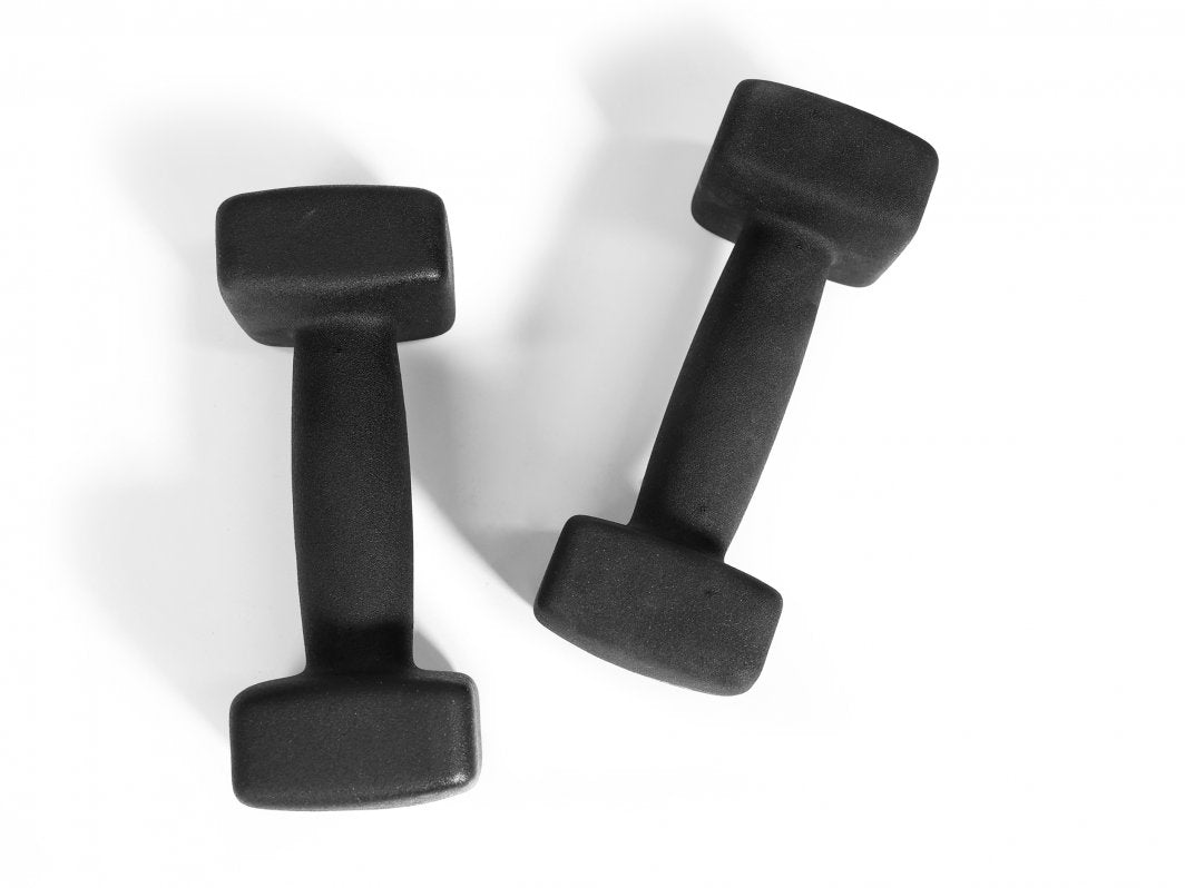 Vekter Trening to svarte manualer med firkantede ender ligger side om side på hvit bakgrunn.