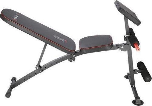 Treningsbenk Justerbar med ryggstøtte og modlitebenk, svart og rød, vist fra siden i treningsrom.