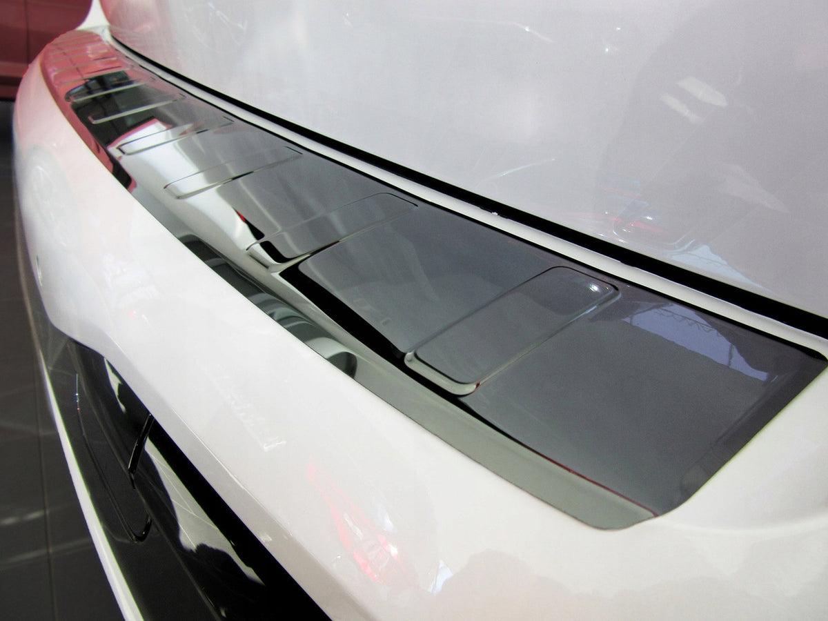 Avisa bakfangerbeskytter til Bmw X7 GO7 – svart Black Mirror overflate
