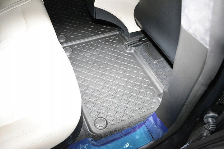 Gulvmatter Tesla Model S (2012-2016) – TPE antiskli luktfrie gummi - nærbilde