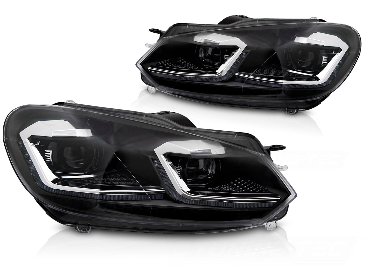 Frontlykter Silver Line LED Sequential DRL til VW Golf VI 08-12 sett rett forfra på hvit bakgrunn.
