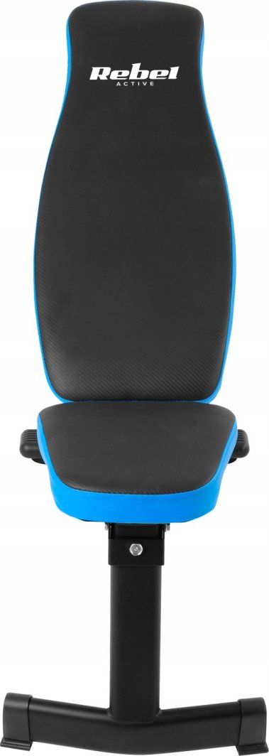 Treningsbenk Justerbar med sort og blå polstring, sett forfra, robust ramme og logo øverst på ryggen.