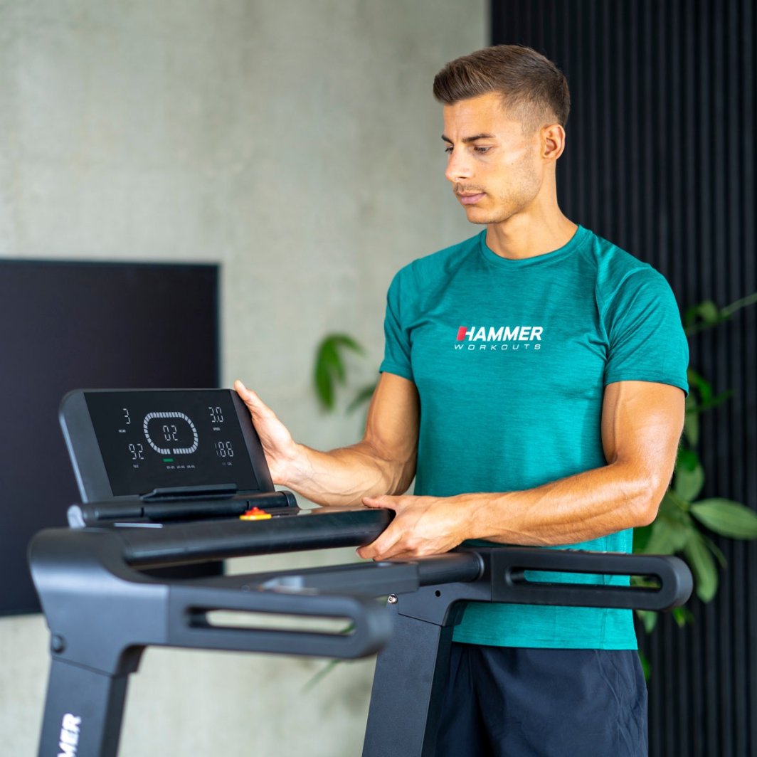 Tredemølle Med Løpeflate 152x50cm, 1–24km/t, 150kg Hammer FlyRun 4.0