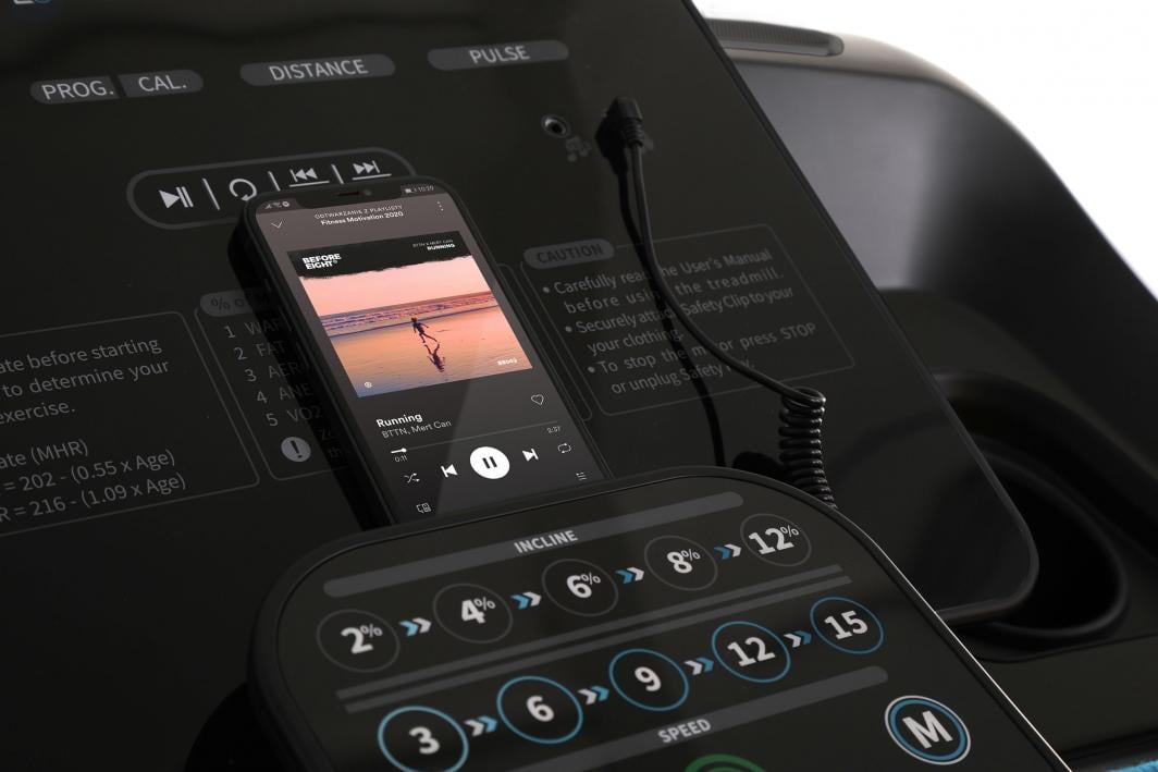 Tredemølle 150x90x153cm 1–20km/t 150kg, elektrisk hjemmemodell Zipro Dream