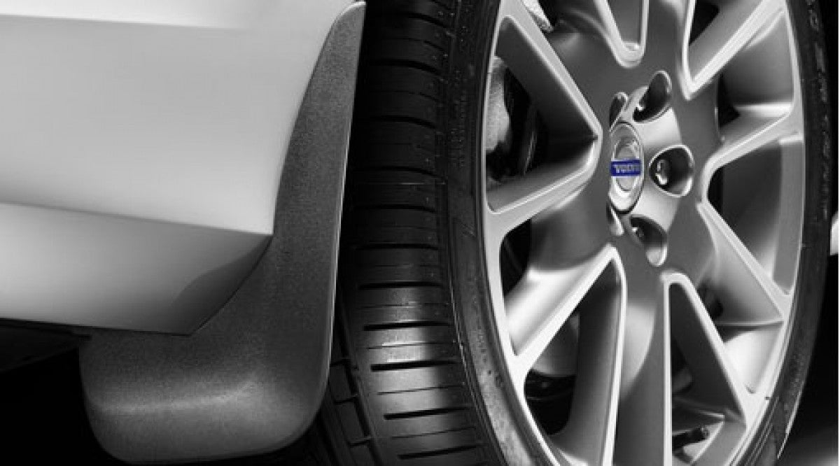 Volvo OEM skvettlapp til Volvo V60 I / sett 2 stk. – ABS-plast