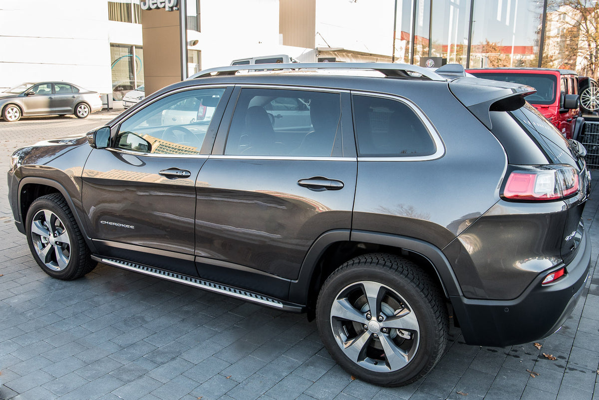 Stigtrinn Jeep Cherokee Ventshield (2013-2023) - sett bakfra
