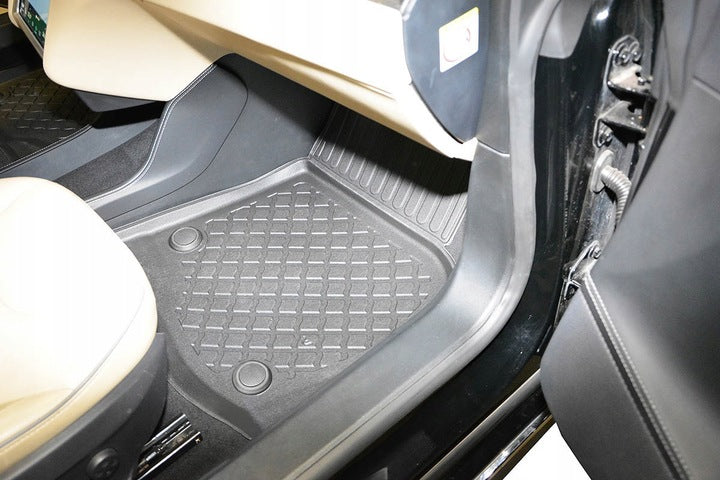 Gulvmatter Tesla Model S / Foran (2012-2016) – TPE antiskli luktfriemateriale - sett bakfra