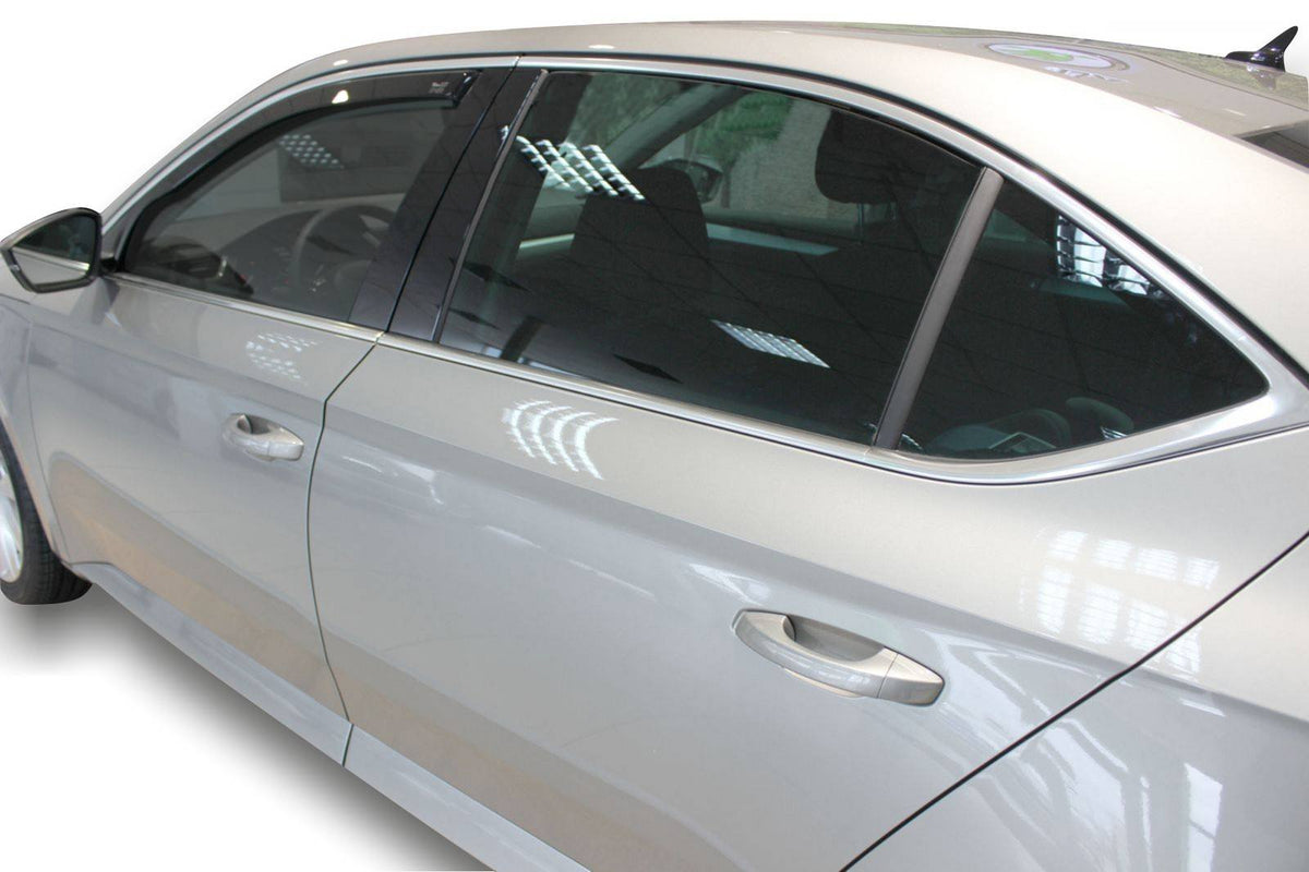 Heko vindavviser til Skoda Superb III Liftback / sett 4 stk. – sort transparent