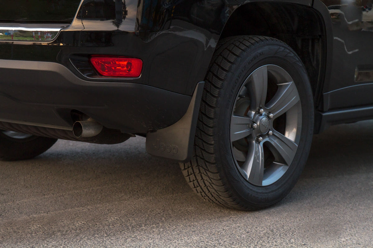 Ven-Tuning skvettlapp til Jeep Compass I – svart ABS
