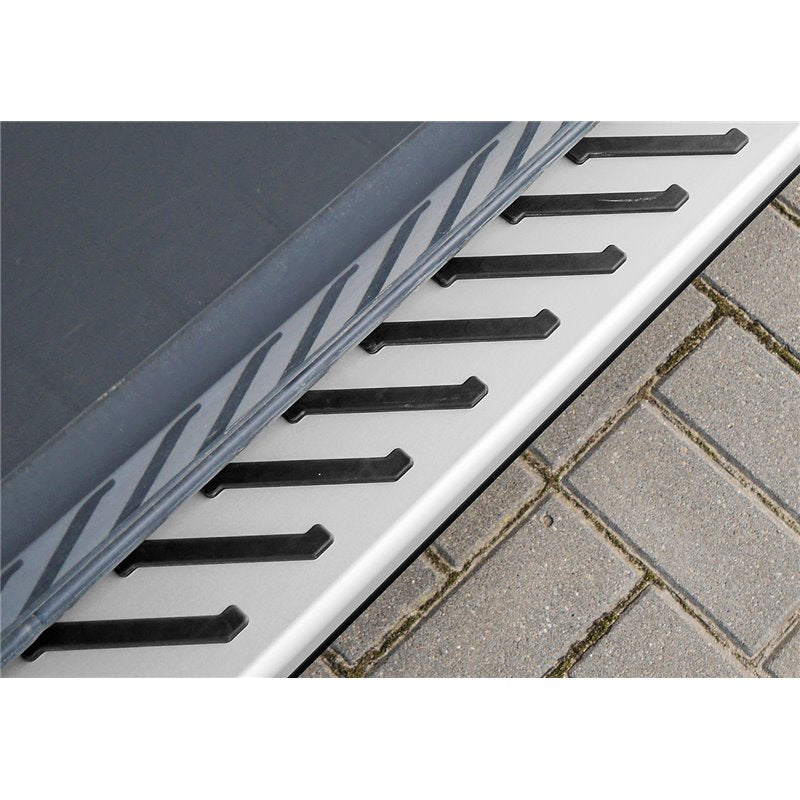Stigtrinn Jeep Commander ARP (2005-2010) - detaljer