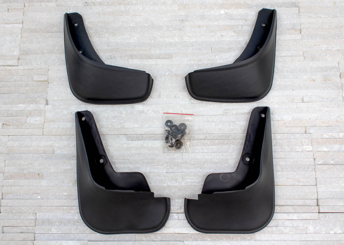 Ven-Tuning skvettlapp til Suzuki Swift – ABS-plast