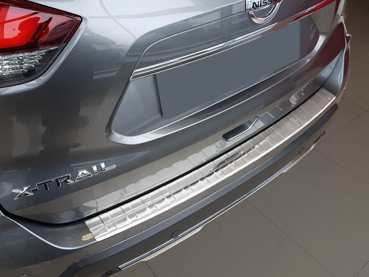 Avisa bakfangerbeskytter til Nissan X-Trail III (T32) Facelift / Silver Edition – rustfritt stål