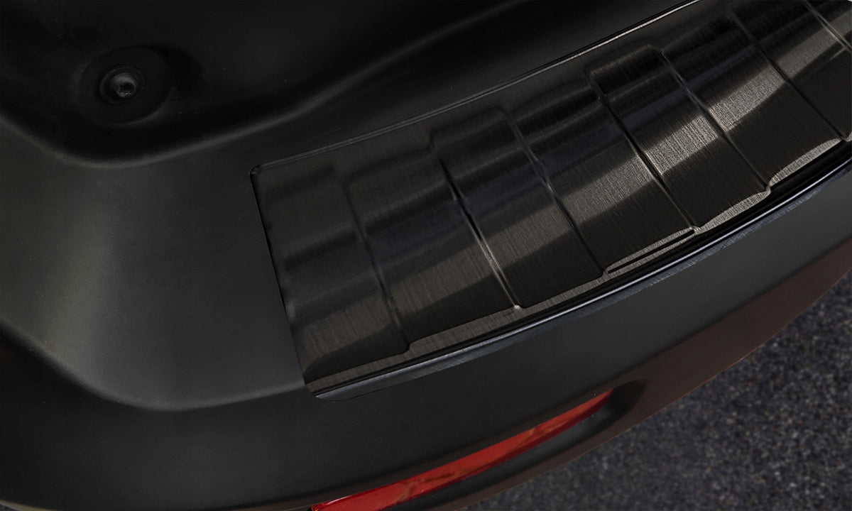Avisa bakfangerbeskytter til Ford Transit Connect II / Tourneo Connect II / Black Edition – 3M montering