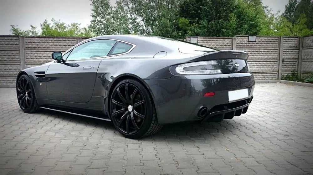 Sideskjørt Aston Martin V8 Vantage | Nomax.no🥇