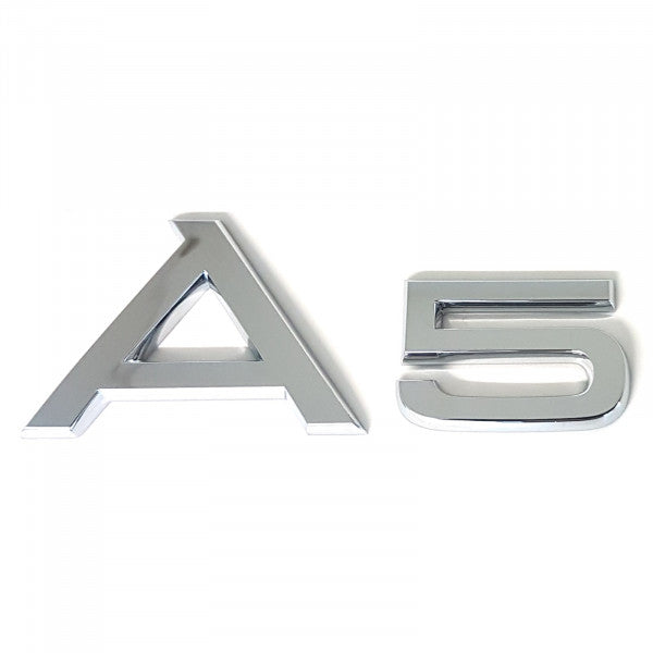 Emblem/logo til Audi A5 Glossy Chrome i skinnende krom og ABS-materiale, perfekt til karosseri