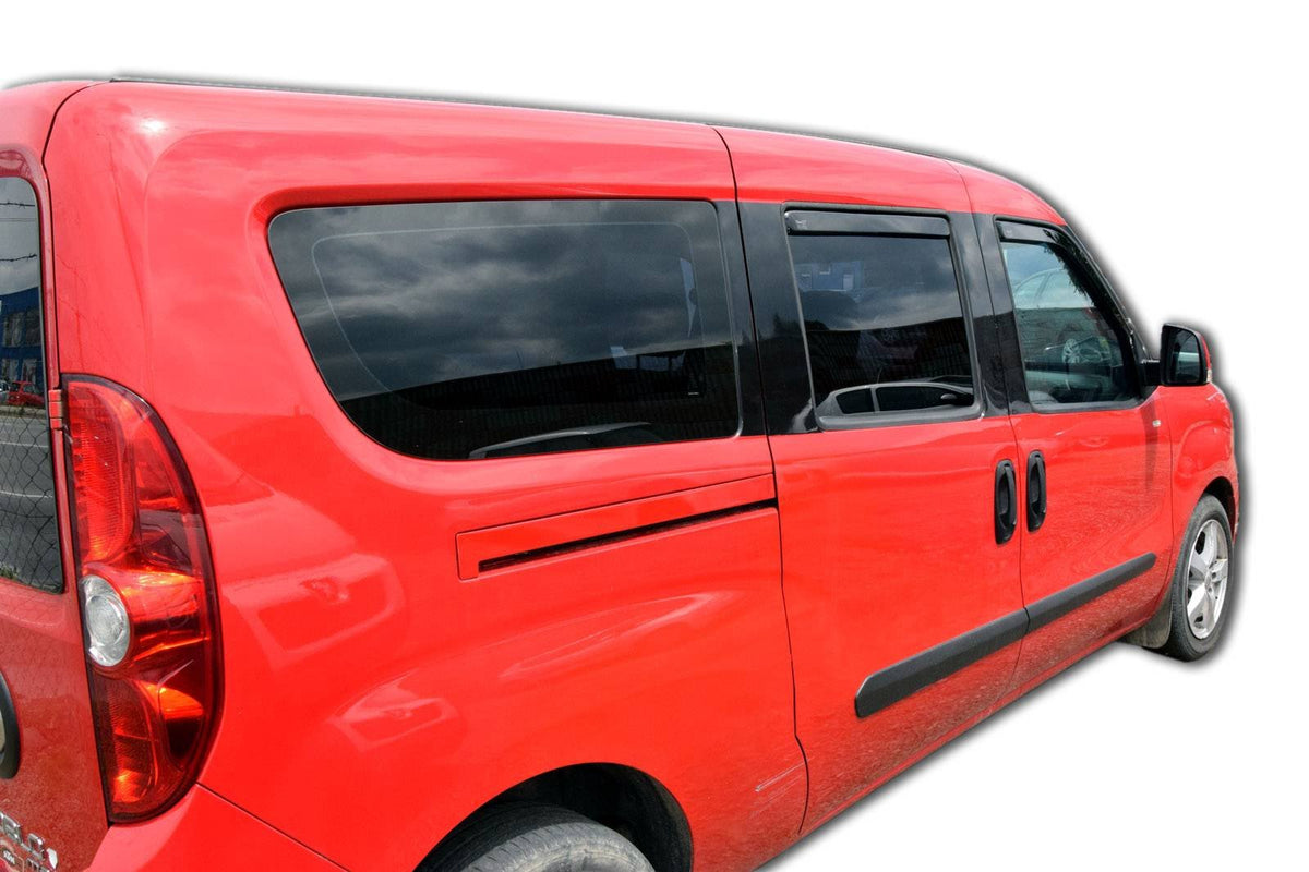 Vindavviser Fiat DOBLO II 5-dørs (2010-) – PMMA Plexi - nærbilde