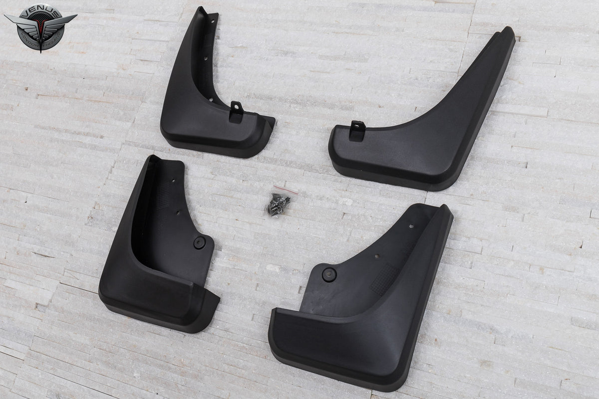 Ven-Tuning skvettlapp til Mazda Tribute – svart ABS-materiale