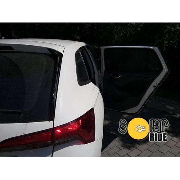 Solskjerm Skoda Scala (2019-) (2 stk) - sett forfra