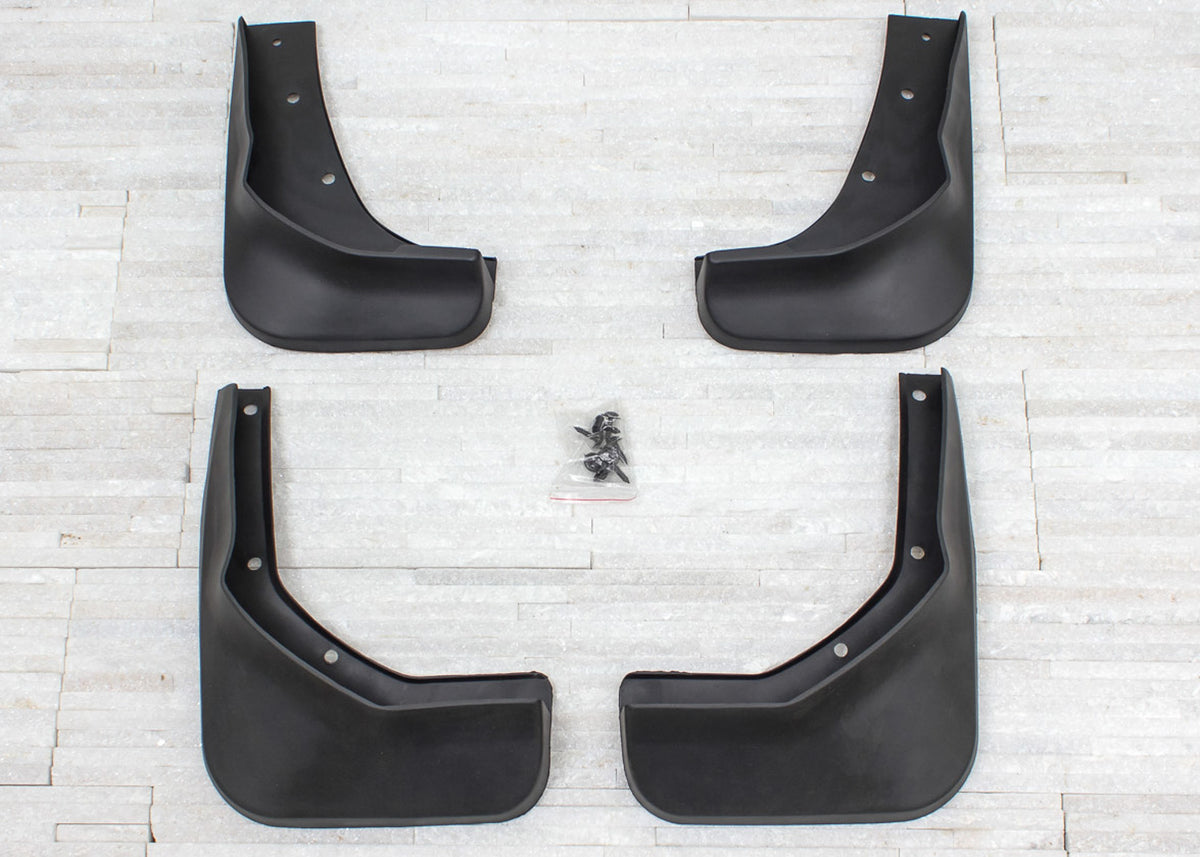 Skvettlapp Ford Kuga II (2013-2019) – ABS - detaljer