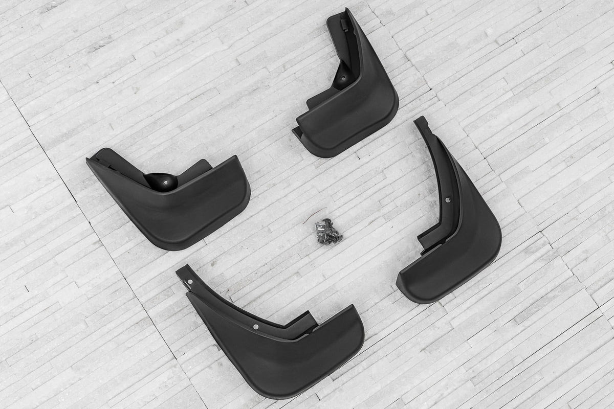 Ven-Tuning skvettlapp til Audi A6 C5 Sedan / Black - sett 2 stk. – for fram- og bakhjul