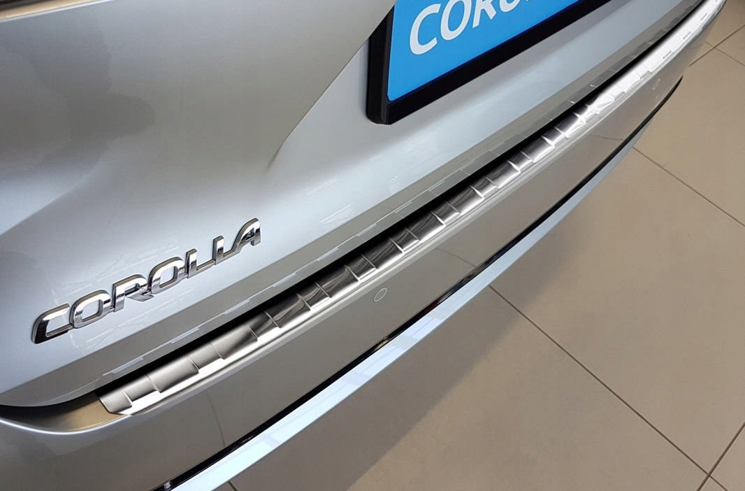 Avisa bakfangerbeskytter til Toyota Corolla XII Touring Sports – rustfritt stål børstet overflate
