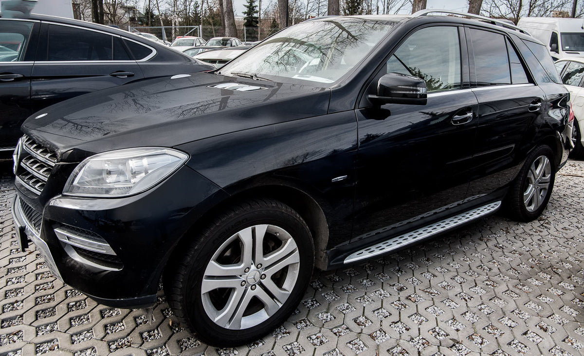 Stigtrinn Mercedes ML (W166) Ventshield (2011-2015) - detaljer