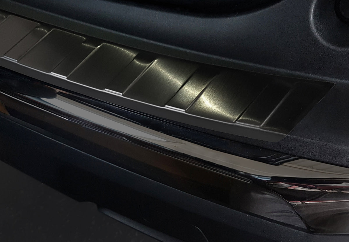 Bakfangerbeskytter Peugeot 3008 II / Black Edition (2016-2024) – rustfritt stål - detaljer