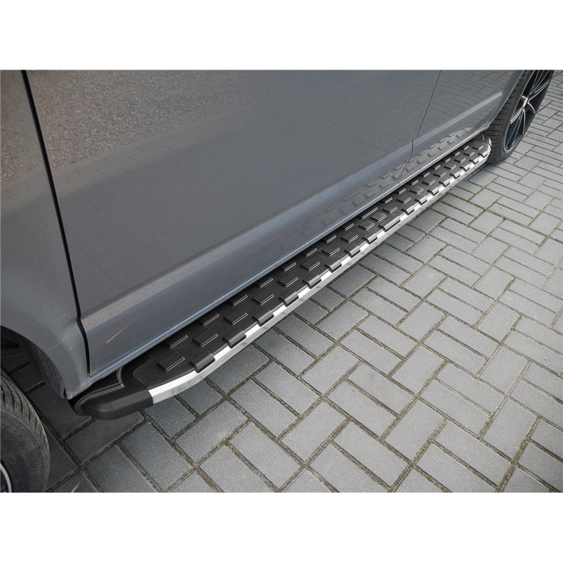 Stigtrinn Toyota Hilux ARP (1997-2005) - nærbilde