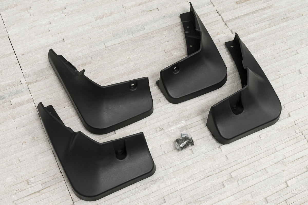 Ven-Tuning skvettlapp til Lexus NX I Facelift – svart ABS
