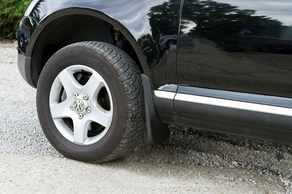Ven-Tuning skvettlapp til Vw Touareg 7L – svart ABS-materiale