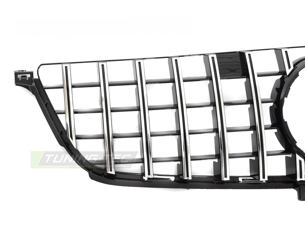 Grill Mercedes M-Klasse W166 11-15 sett fra siden, lamellstruktur synlig.
