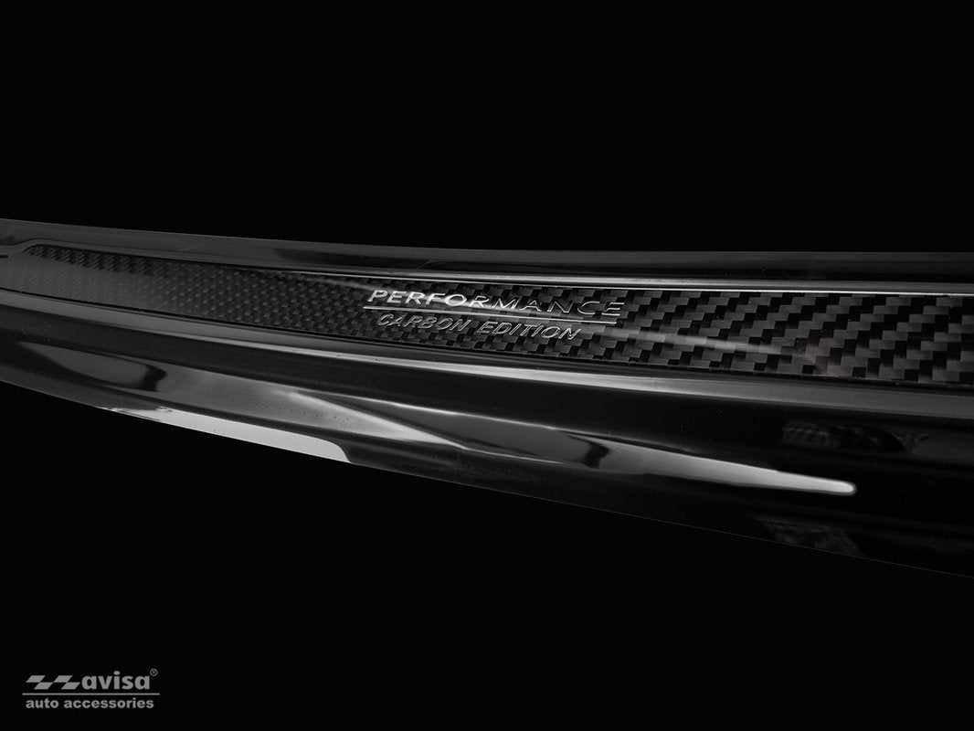 Bakfangerbeskytter Porsche Cayenne III (9YA) (2017-) – rustfritt stål + carbon - nærbilde