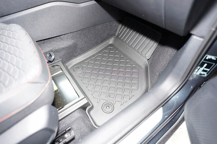 Gulvmatter Seat Leon IV Hybrid (2020-) – TPE antiskli luktfrie gummi - sett forfra