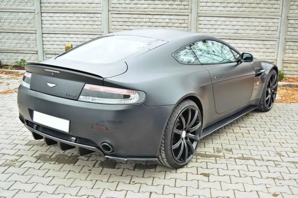 Sidesplittere Bak Aston Martin V8 Vantage | Nomax.no🥇_3