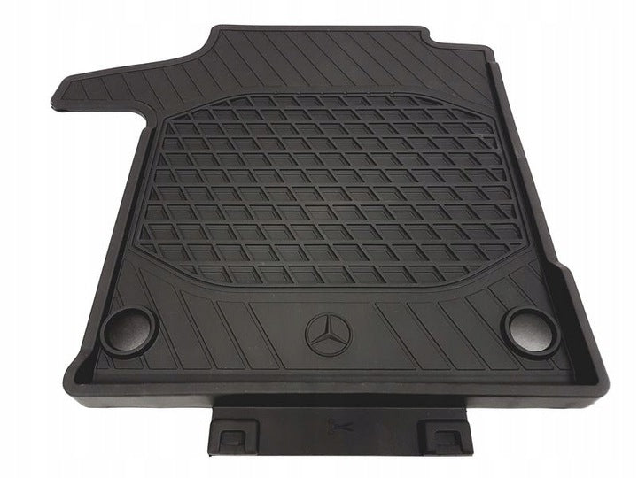 Gulvmatter Mercedes V-Class (W447) (2014-) – TPE Gummi | Mercedes OEM - nærbilde