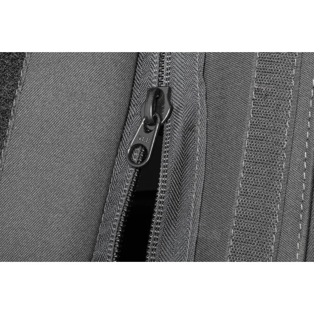 Detalj av glidelås på MasterTwill softtopp til Jeep Wrangler JK