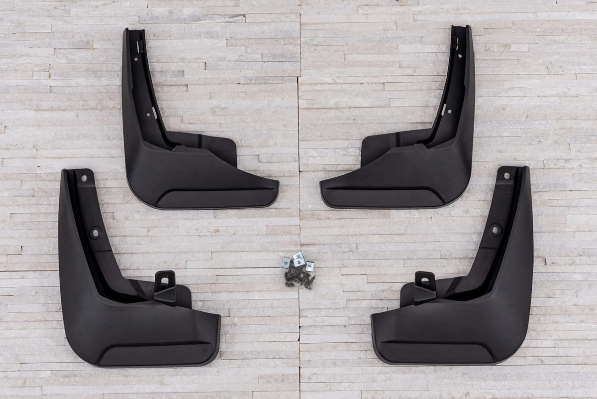 Ven-Tuning skvettlapp til Audi e-tron / Q8 e-tron – svart ABS