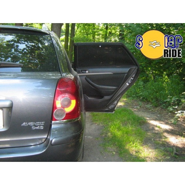 Solskjerm Toyota Avensis (T25) Stasjonsvogn II (2003-2009) (5 stk) - sett forfra