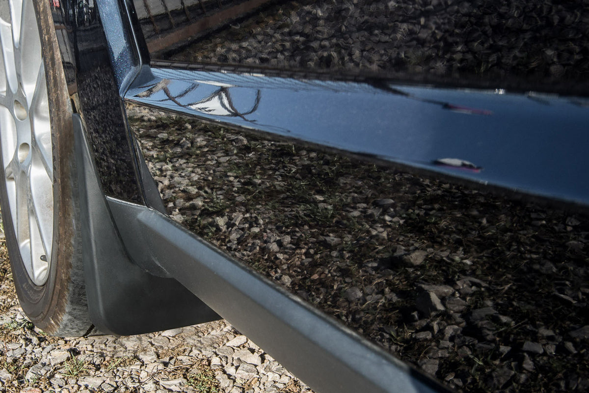 Ven-Tuning skvettlapp til Fiat FREEMONT – montering foran og bak
