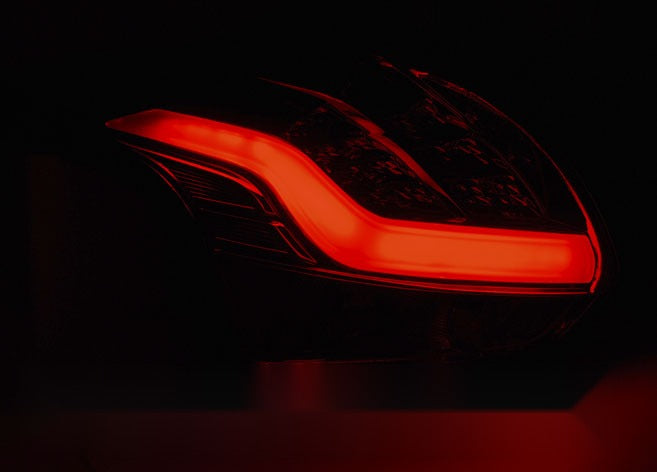 Detaljbilde av baklykter Ford Focus 3 Hatchback 11-10.14 med LED-detaljer.