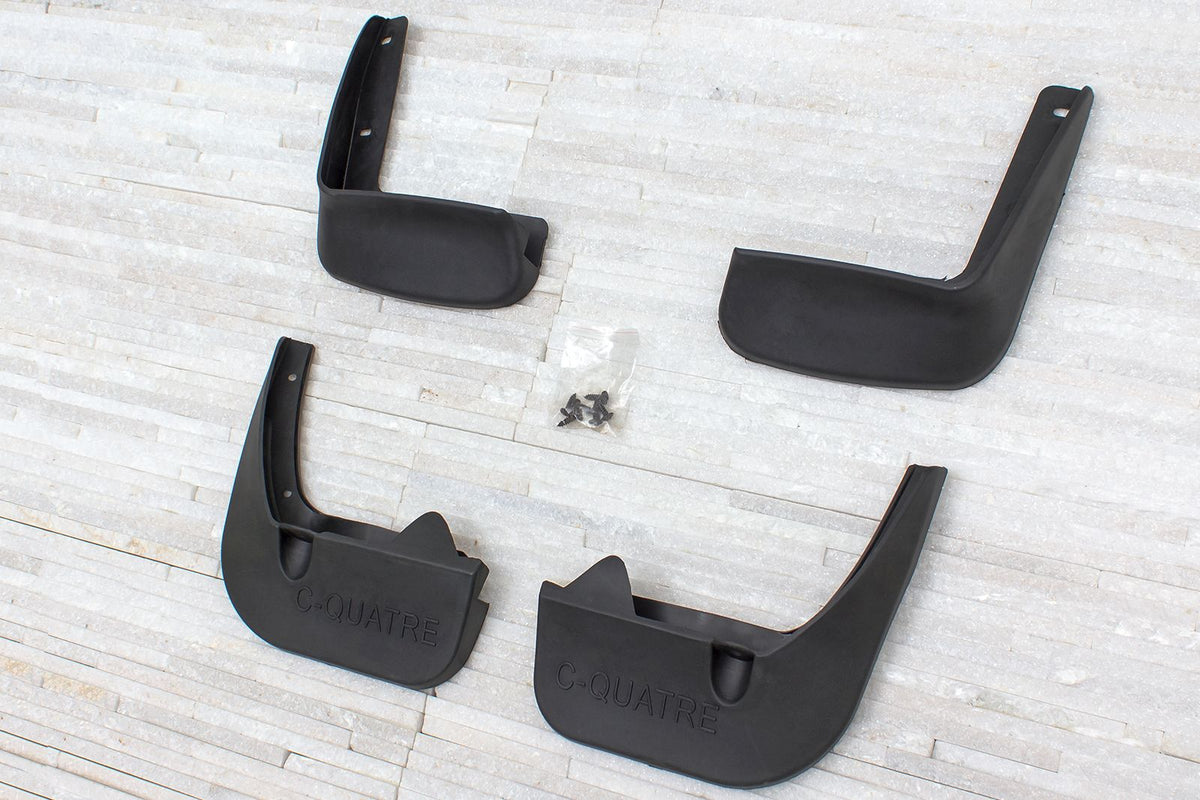 Skvettlapp Citroen C4 (2010-2015) – ABS - nærbilde