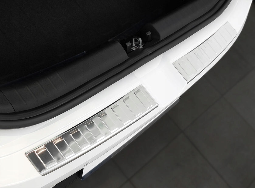 Avisa bakfangerbeskytter til Hyundai i20 III – rustfritt stål børstet
