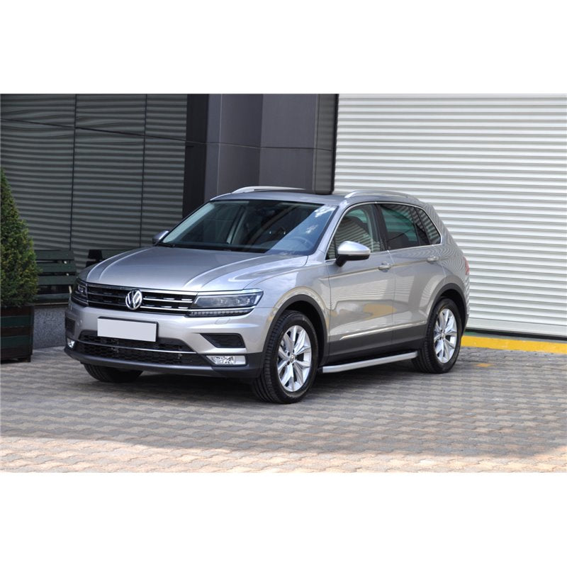 Stigtrinn Vw Tiguan ARP (2016-2020) - sett forfra